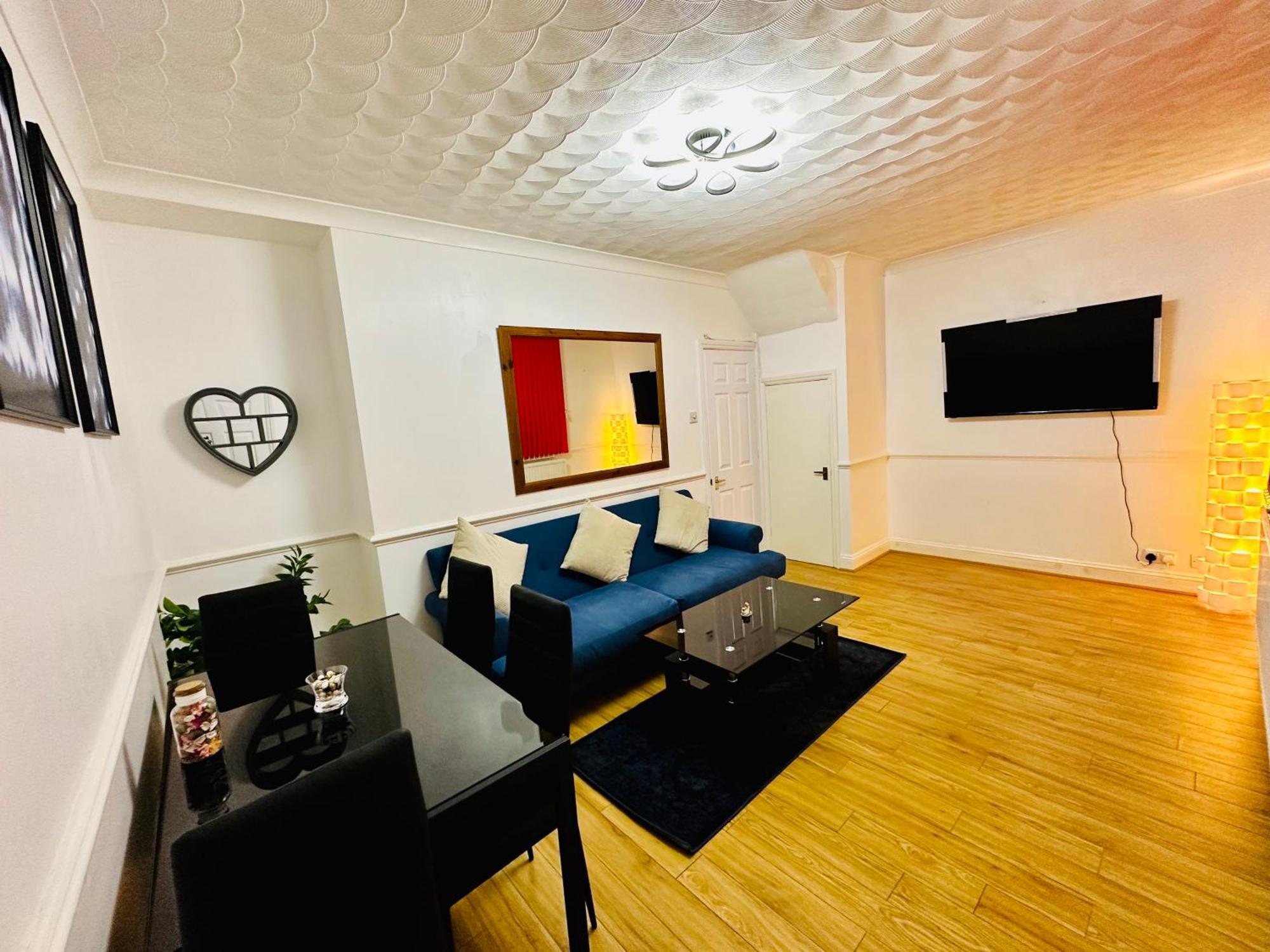 3 Bed House In Holiday home *